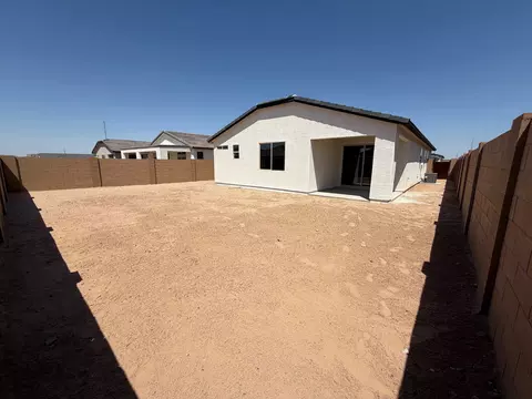 7697 E 35 St, Yuma, AZ 85365 photo 3
