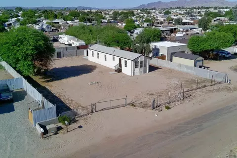 9334 E Armada Dr, Yuma, AZ 85365