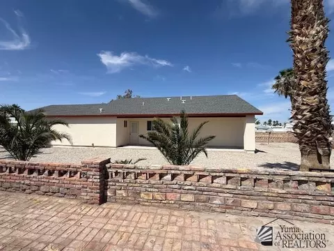 Exterior - 13674 E 46 St, Yuma, AZ 85367 photo 3 of 5