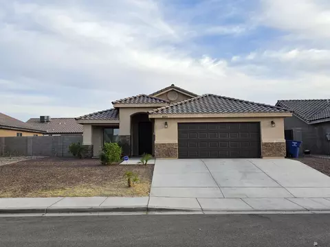8685 E 41 St, Yuma, AZ 85365