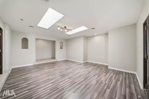 Living - 5229 E 34 St, Yuma, AZ 85365 photo 2 of 6