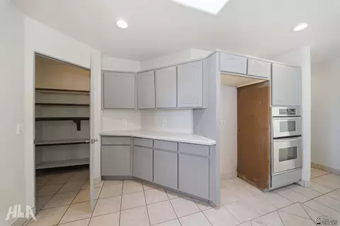 Kitchen - 5229 E 34 St, Yuma, AZ 85365 photo 4 of 7