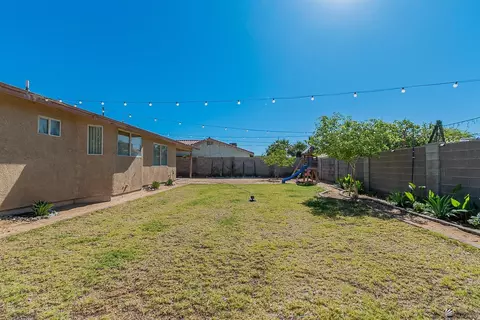 Exterior - 6331 E 42 Ln, Yuma, AZ 85365 photo 5 of 7