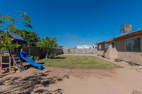 Exterior - 6331 E 42 Ln, Yuma, AZ 85365 photo 4 of 7