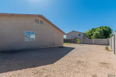 Exterior - 6331 E 42 Ln, Yuma, AZ 85365 photo 7 of 7