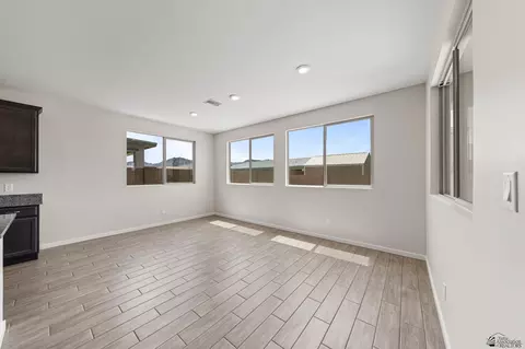 Living - 14783 E 40 Pl, Yuma, AZ 85367 photo 1 of 1