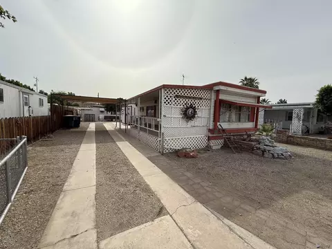 1039 S Myrtle Ave, Yuma, AZ 85364