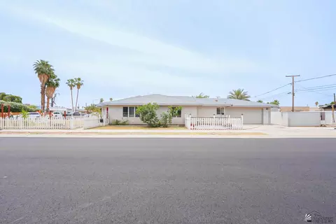 605 W 20 St, Yuma, AZ 85364