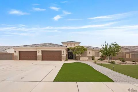 5882 E 38 St, Yuma, AZ 85365