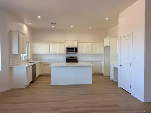 3440 W 36 St, Yuma, AZ 85365