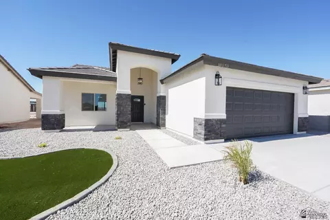 Exterior - 10570 E 45 St, Yuma, AZ 85367 photo 2 of 4