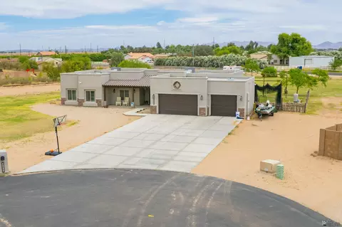 4854 E County 14 14 St, Yuma, AZ 85365