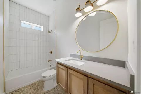 Bath - 7847 E 35 St, Yuma, AZ 85365 photo 1 of 9