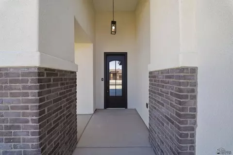 Entry Way - 7847 E 35 St, Yuma, AZ 85365 photo 1 of 3