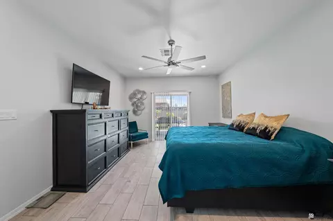 Bedroom - 14159 E 49 Dr, Yuma, AZ 85367 photo 2 of 6