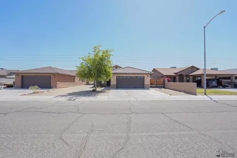 245 N Rachel Dodge Ave, San Luis, AZ 85349