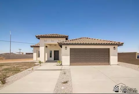 4962 E San Pedro St, San Luis, AZ 85336