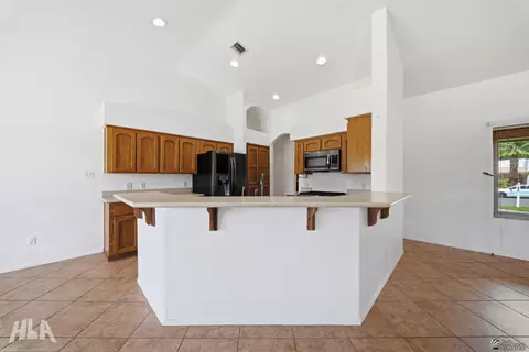 Kitchen - 10575 36 Pl, Yuma, AZ 85365 photo 1 of 3