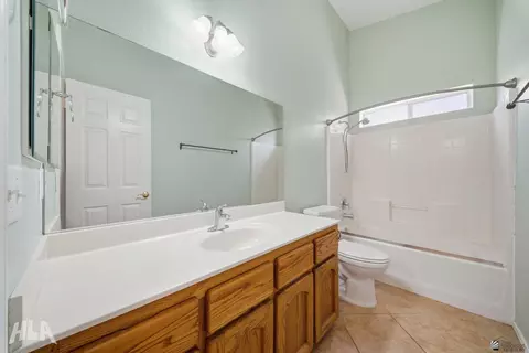 Bath - 10575 36 Pl, Yuma, AZ 85365 photo 1 of 4