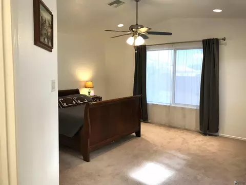 Bedroom - 10542 E 39 Pl, Yuma, AZ 85365 photo 1 of 6