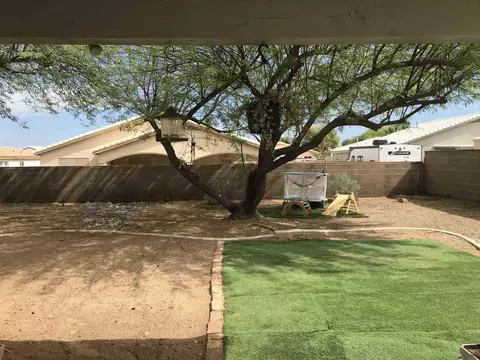Exterior - 10542 E 39 Pl, Yuma, AZ 85365 photo 2 of 5