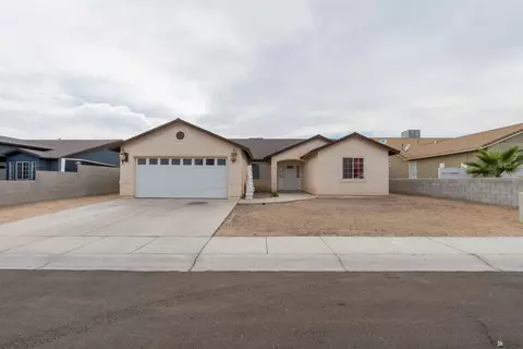 1140 N Villareal Ave, San Luis, AZ 85336