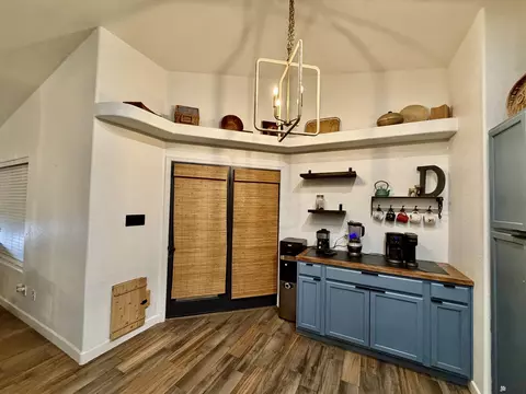 Kitchen - 11137 E 27 St, Yuma, AZ 85367 photo 3 of 3