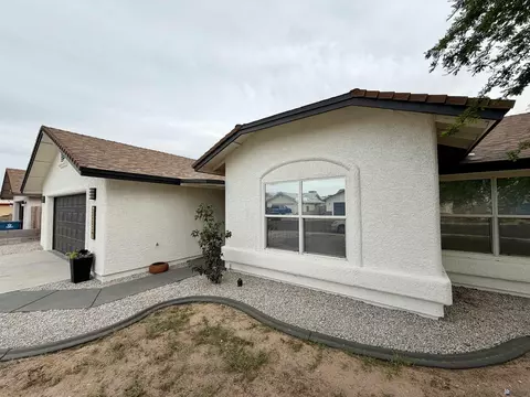 Exterior - 11137 E 27 St, Yuma, AZ 85367 photo 2 of 3