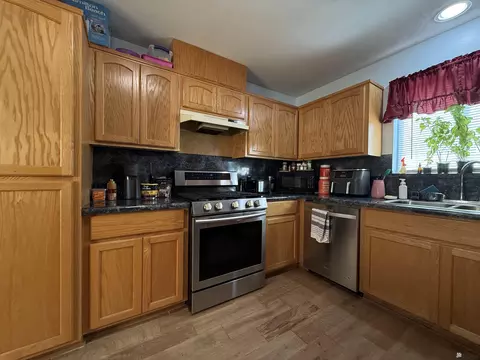 Kitchen - 1113 E Corona Dr, Yuma, AZ 85365 photo 1 of 4