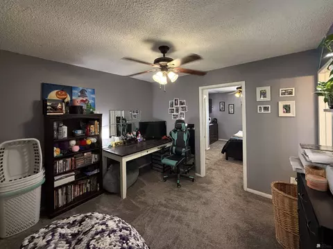 Bedroom - 1113 E Corona Dr, Yuma, AZ 85365 photo 3 of 6