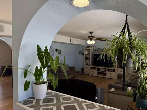 Living - 1113 E Corona Dr, Yuma, AZ 85365 photo 3 of 3