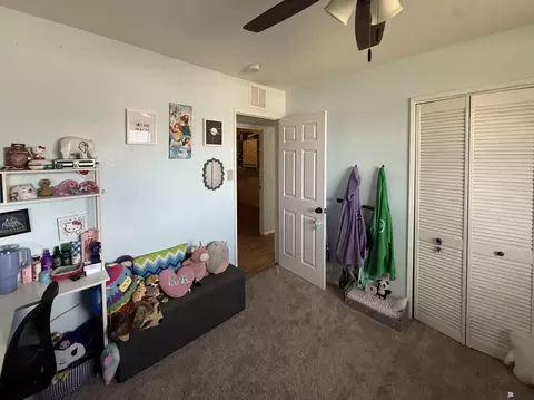 Bedroom - 1113 E Corona Dr, Yuma, AZ 85365 photo 4 of 6