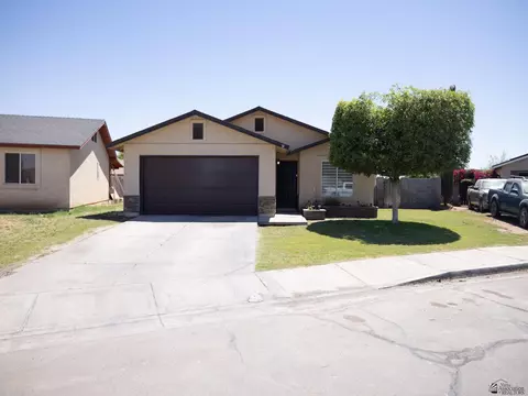 819 W Reena St, Somerton, AZ 85350
