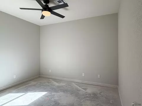 Bedroom - 8564 E Desert Spring Dr, Yuma, AZ 85365 photo 1 of 2