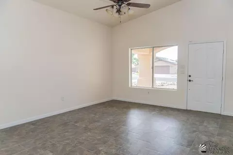 Living - 10632 E 34 Pl, Yuma, AZ 85365 photo 6 of 8
