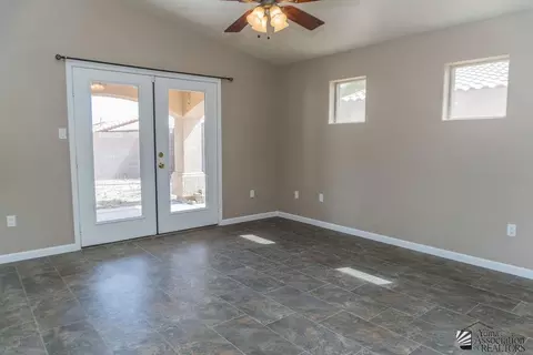 Living - 10632 E 34 Pl, Yuma, AZ 85365 photo 7 of 8