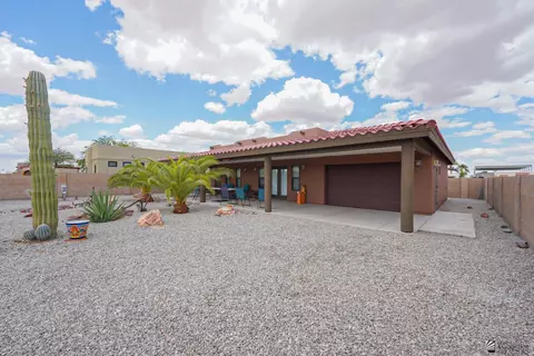 Exterior - 12742 E 48 Dr, Yuma, AZ 85367 photo 8 of 15