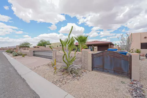 Exterior - 12742 E 48 Dr, Yuma, AZ 85367 photo 4 of 15