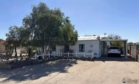 9423 E Wagon Wheel Dr, Yuma, AZ 85365