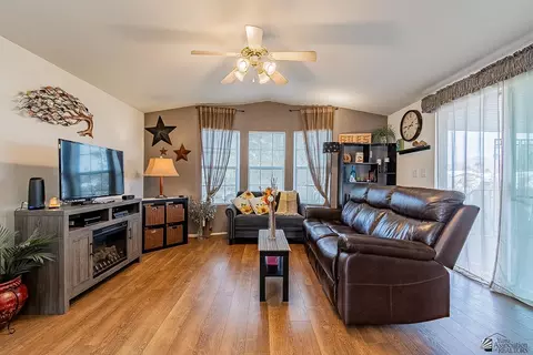 13729 E 49 Dr, Yuma, AZ 85367 photo 4