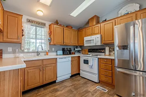 13729 E 49 Dr, Yuma, AZ 85367 photo 9