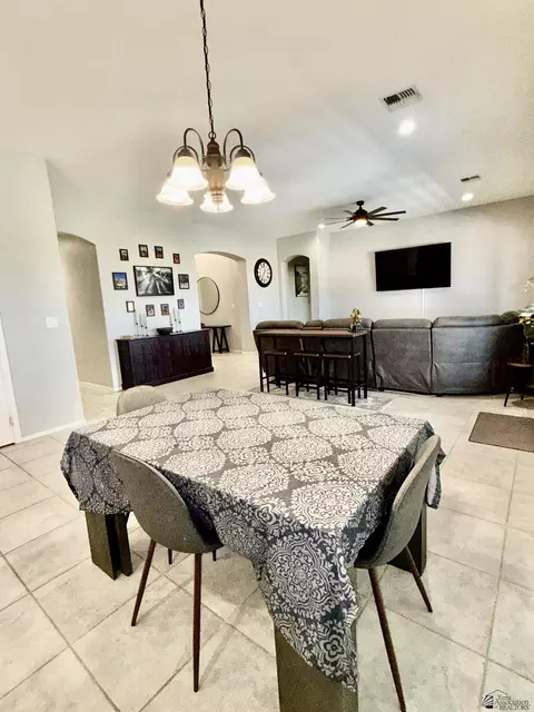 Dining - 3556 E Corso Cavallo Ln, Yuma, AZ 85365 photo 1 of 1