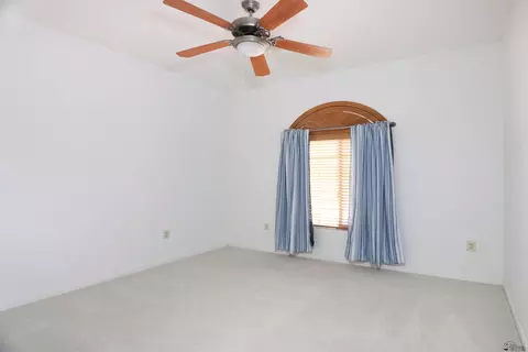 Bedroom - 12222 E 33 Pl, Yuma, AZ 85367 photo 3 of 3