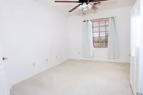 Bedroom - 12222 E 33 Pl, Yuma, AZ 85367 photo 2 of 3