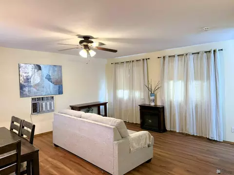 Living - 13218 E 47 Dr, Yuma, AZ 85367 photo 2 of 2
