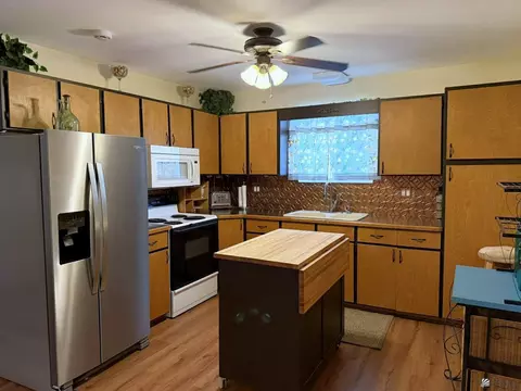 Kitchen - 13218 E 47 Dr, Yuma, AZ 85367 photo 1 of 5