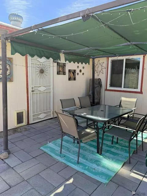Exterior - 13218 E 47 Dr, Yuma, AZ 85367 photo 9 of 12