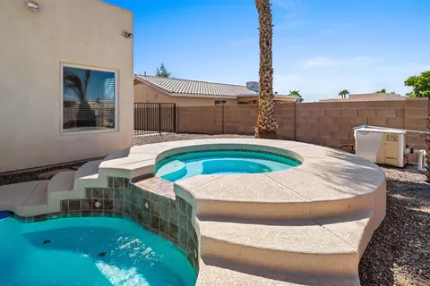 Exterior - 11632 E 28 Pl, Yuma, AZ 85367 photo 8 of 9