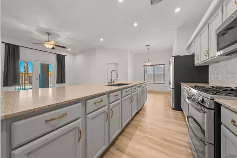 Kitchen - 11632 E 28 Pl, Yuma, AZ 85367 photo 1 of 1