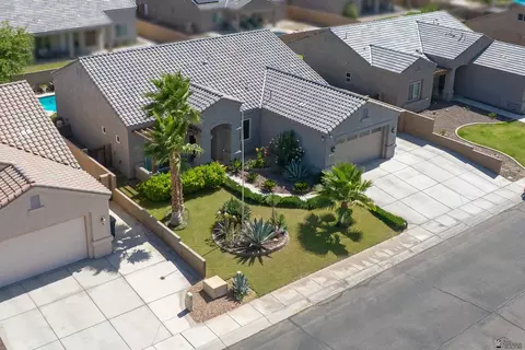 View/Area - 10215 E 39 St, Yuma, AZ 85367 photo 2 of 5